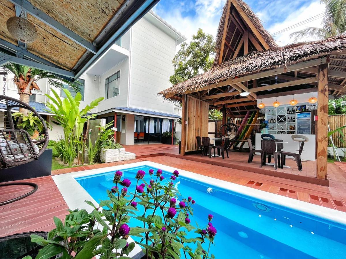 Siargao Seasky Resort Catangnan Exteriör bild